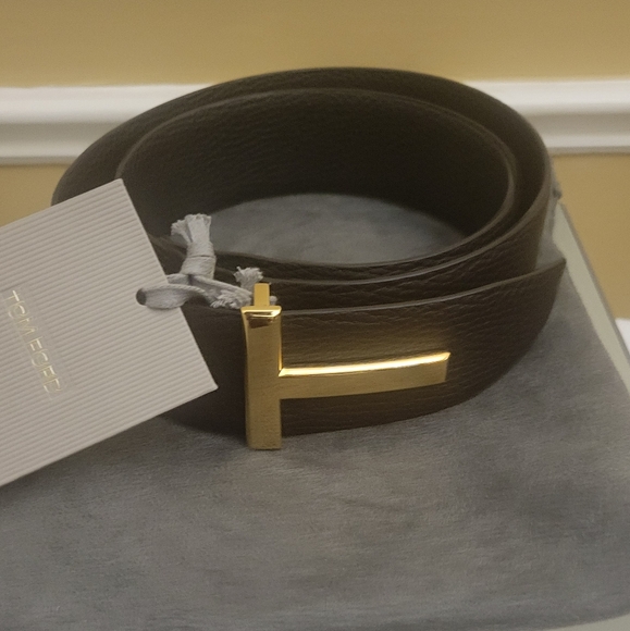 Tom Ford Accessories - Tom Ford "T" Logo Grained Black/Brown Leather Belt Size 80/ Small